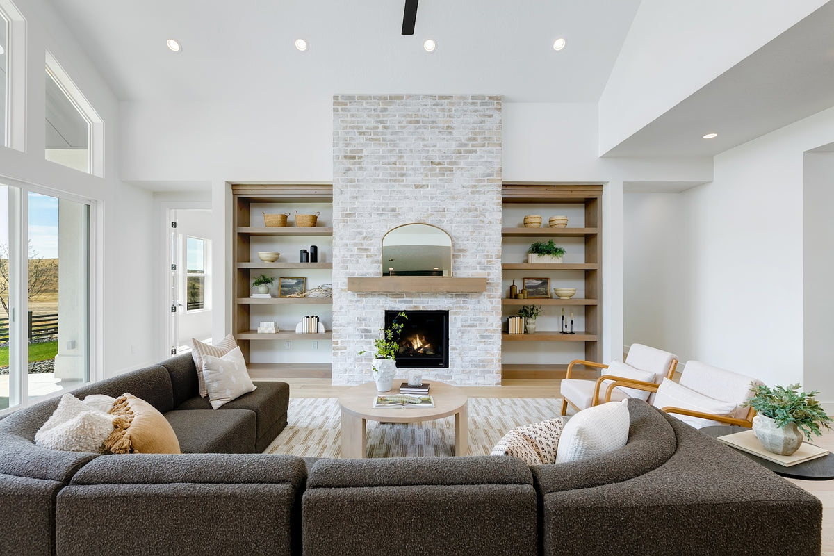 Highland Homes semi-custom home with brick fireplace and vaulted ceilings in Valnova, Eagle,  ID